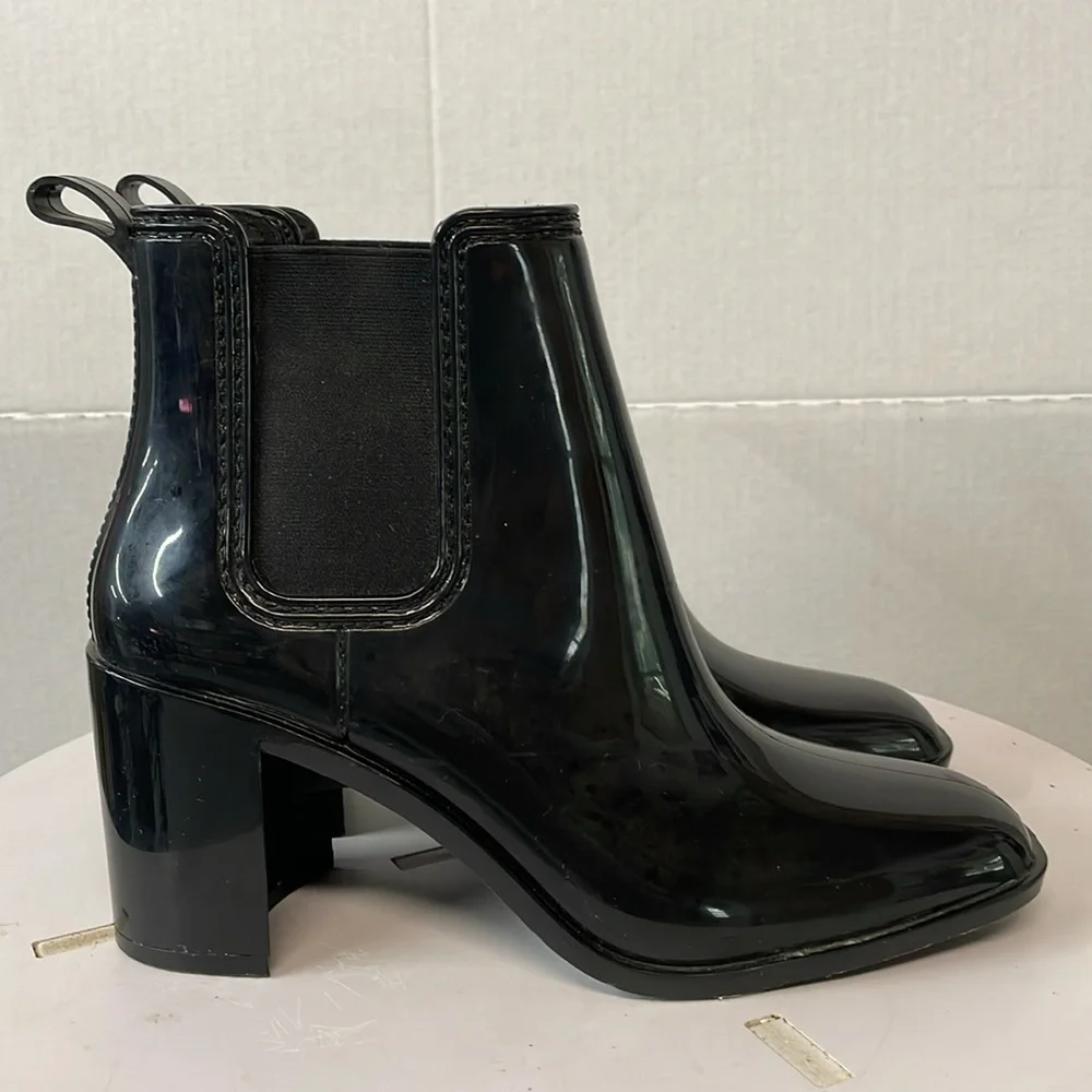 Jeffrey Campbell Womens Sz 9 Stormy Chelsea rain boots‎ Black Pull On